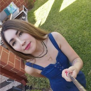 Meet your Posher, Paola andrea